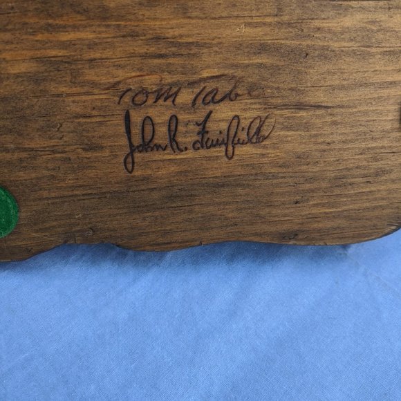 Tom Tabor and John Fairfield wood carving - Picture 3 of 3